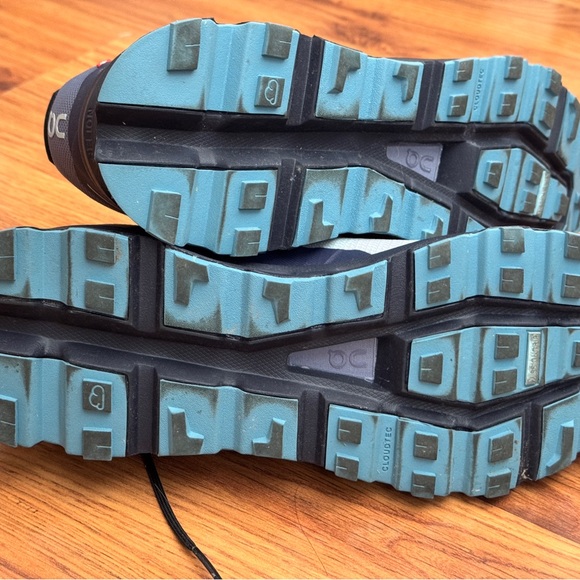 On Running Cloudvista Men's + extra shoe laces - Gray and Black, sz M10 - Picture 6 of 9